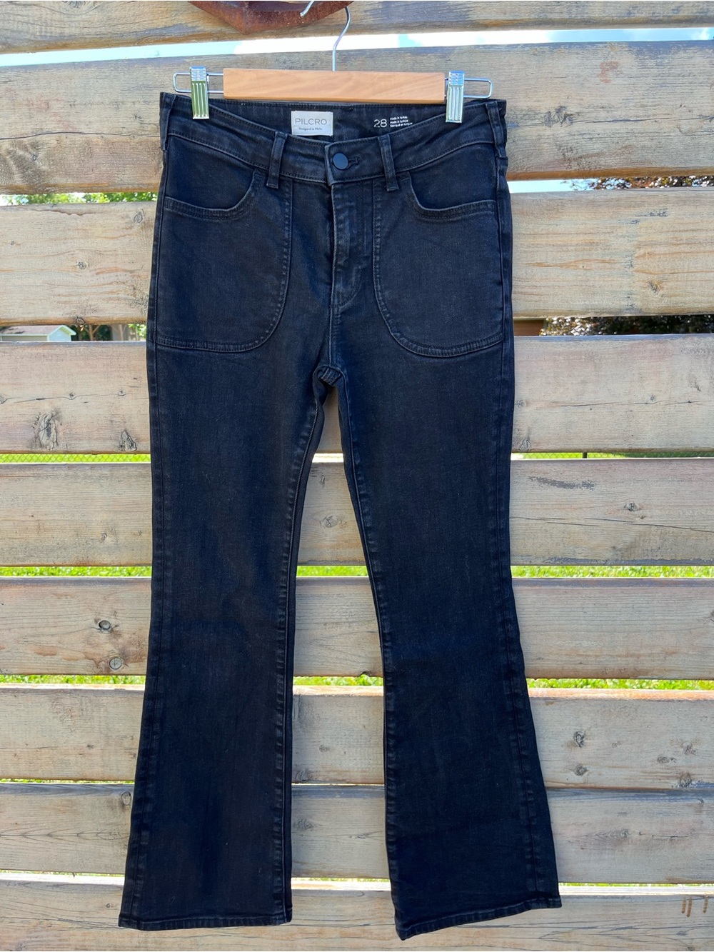 Pilcro Black Flare Wide-Leg Jeans US 28